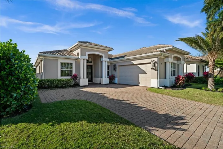 6821 Il Regalo Cir, Naples, Florida 34109