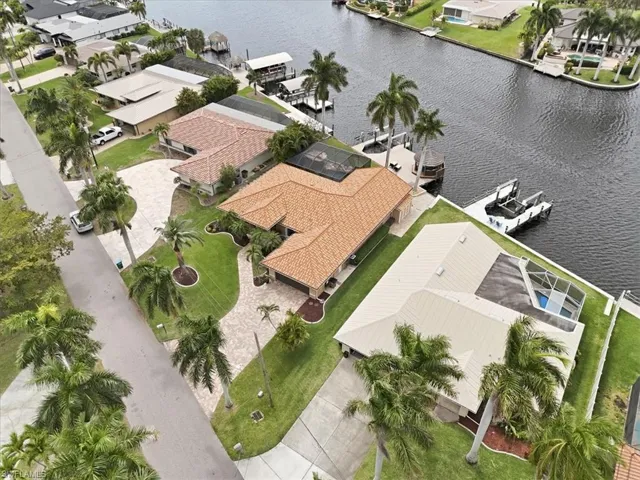 3614 SE 21st  AVE, Cape Coral, FL 33904