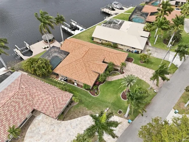 3614 SE 21st  AVE, Cape Coral, FL 33904