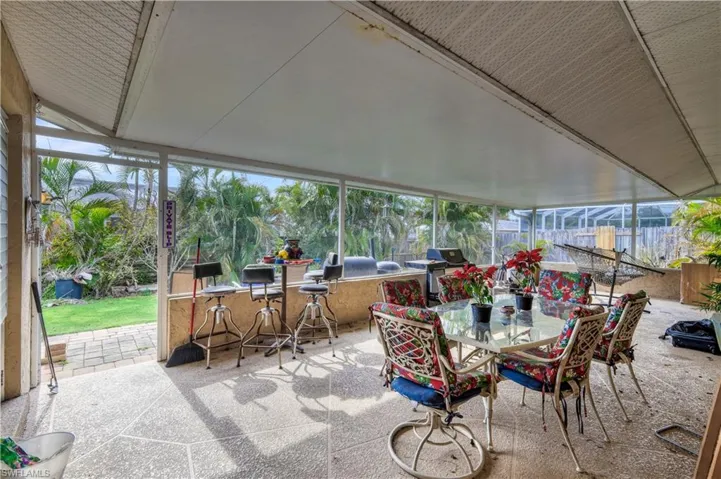 18102 Adams CIR, FORT MYERS FL 33967