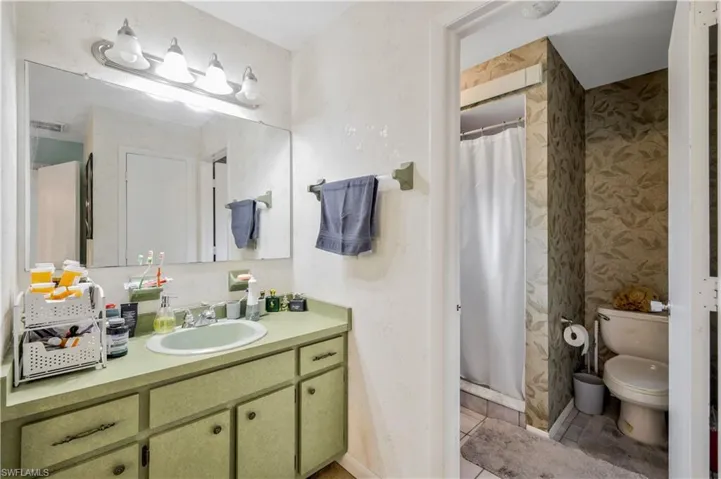 18102 Adams CIR, FORT MYERS FL 33967