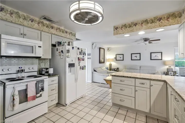 18102 Adams CIR, FORT MYERS FL 33967