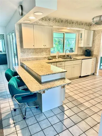18102 Adams CIR, FORT MYERS FL 33967