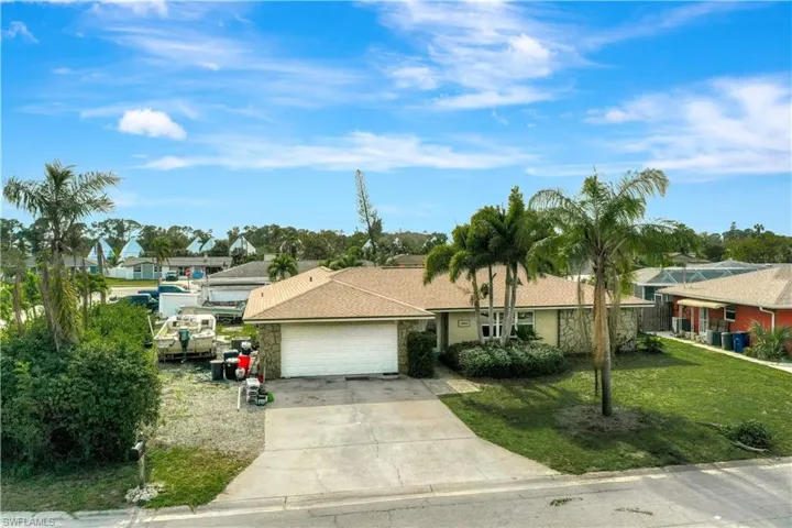 18102 Adams CIR, FORT MYERS FL 33967