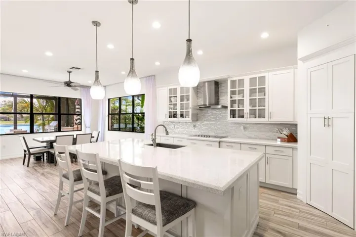 9344 Glenforest Dr, Naples, Florida 34120