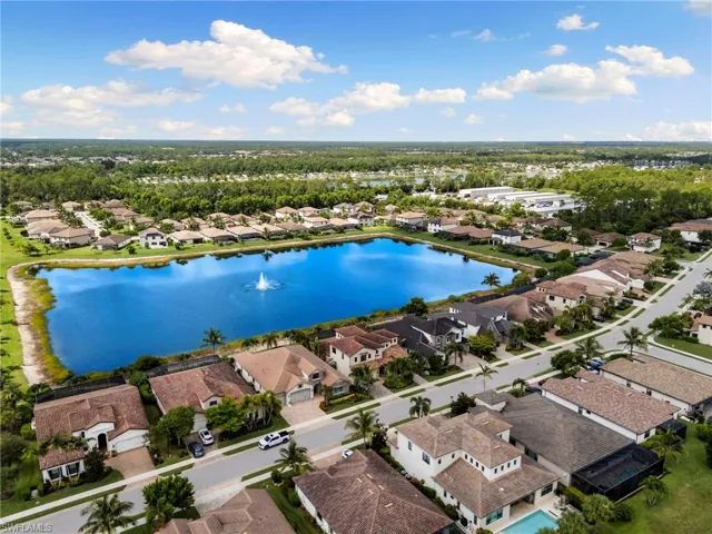 9344 Glenforest Dr, Naples, Florida 34120