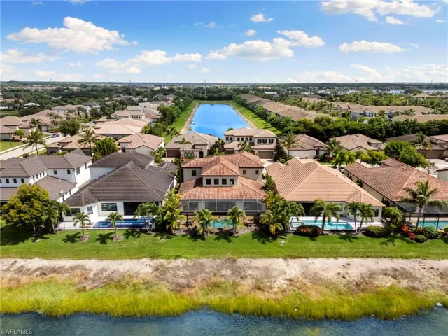 9344 Glenforest Dr, Naples, Florida 34120