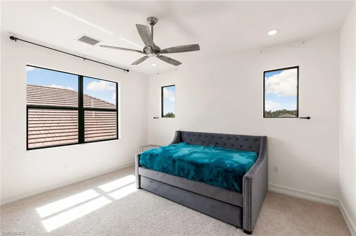 9344 Glenforest Dr, Naples, Florida 34120