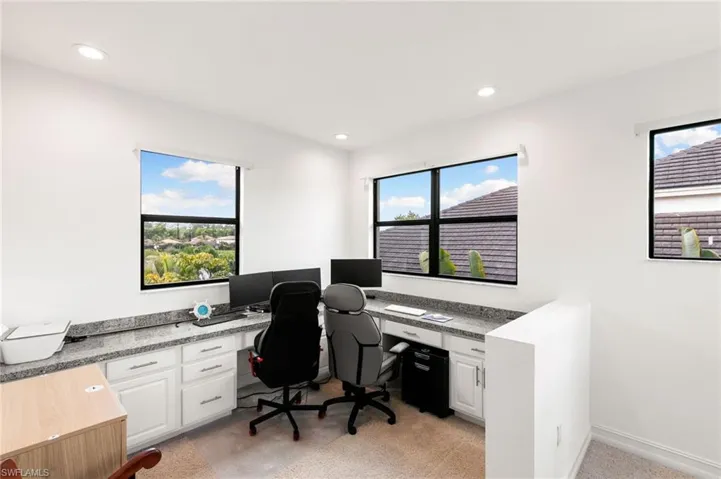 9344 Glenforest Dr, Naples, Florida 34120