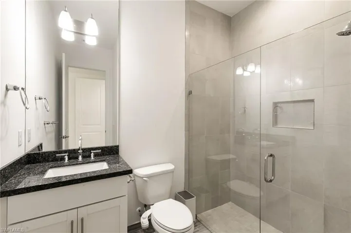 9344 Glenforest Dr, Naples, Florida 34120