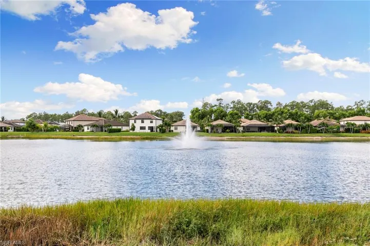 9344 Glenforest Dr, Naples, Florida 34120