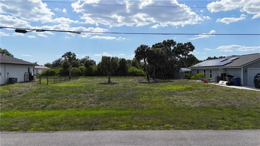 6045 Tabor Ave, Fort Myers, Florida 33905