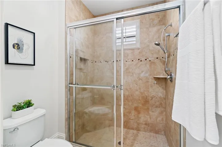 15847  Secoya Reserve  CIR, Naples, FL 34110