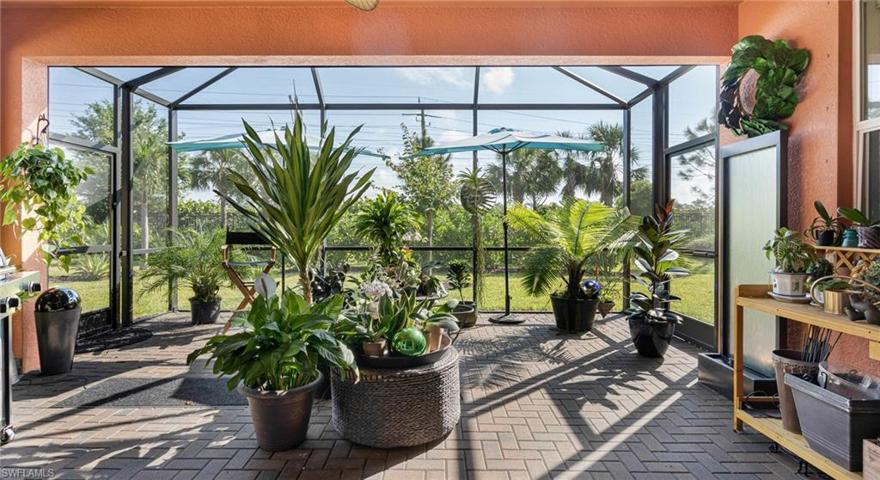 extended lanai with gardens