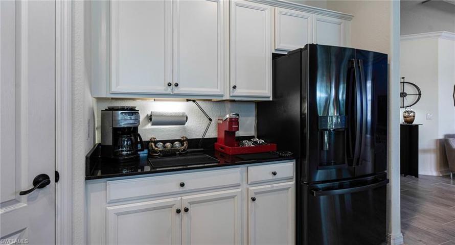 French door refrigerator