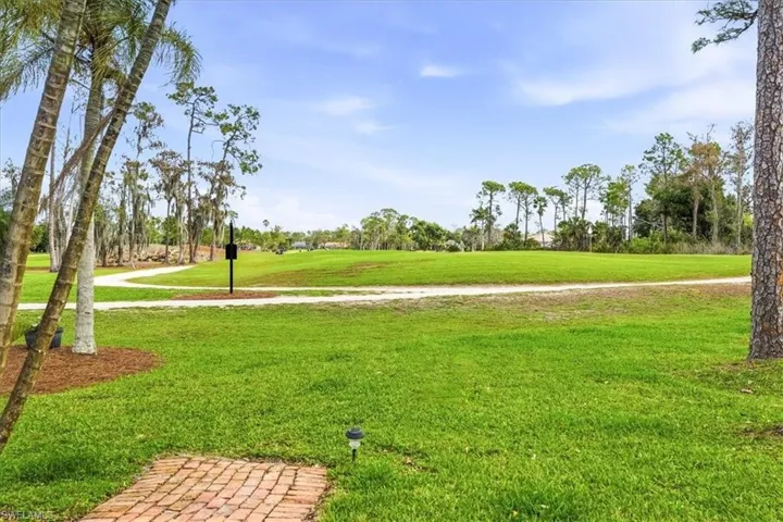 View of home's community