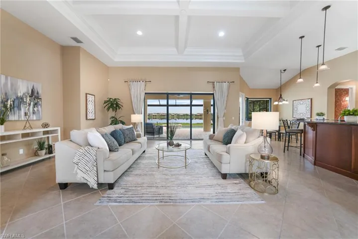 10194  Avalon Lake  CIR, Fort Myers, FL 33913