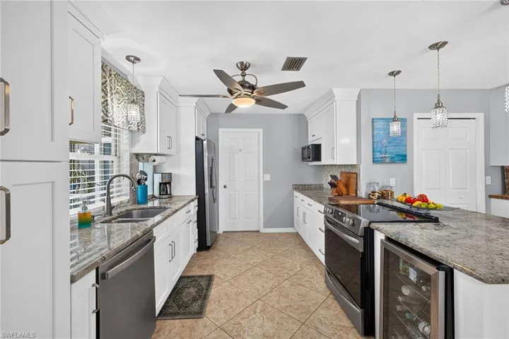 27115 Belle Rio Dr, Bonita Springs, Florida 34135