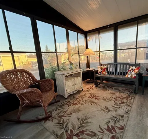 Air conditioned florida room