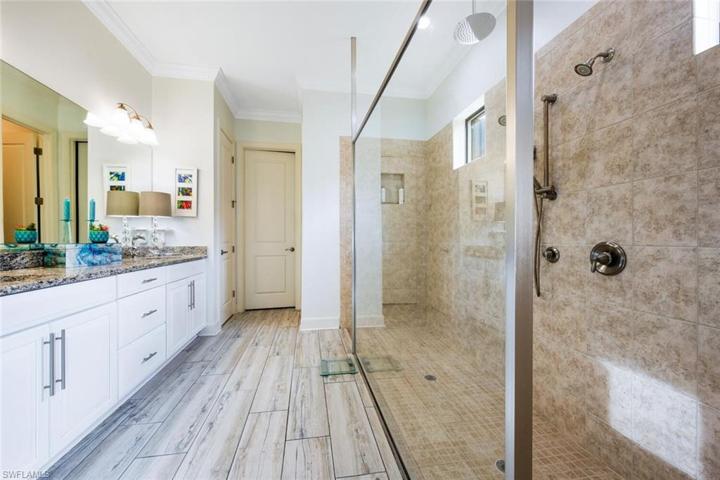 8487 Palacio TER W, NAPLES FL 34114