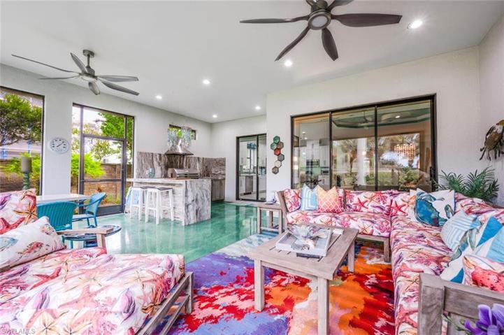 8487 Palacio TER W, NAPLES FL 34114
