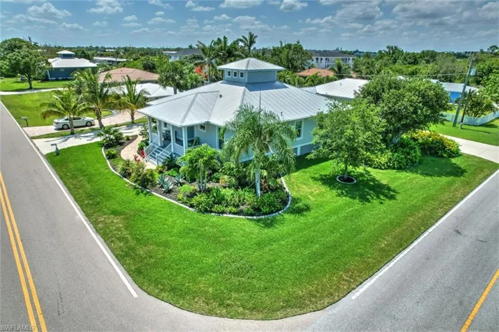 Aerial view of property and surrounding area
