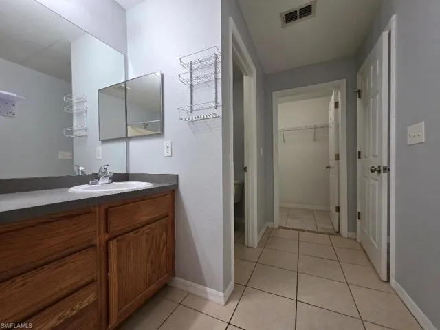 332 Rogen St, Lehigh Acres, Florida 33972