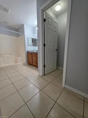 332 Rogen St, Lehigh Acres, Florida 33972