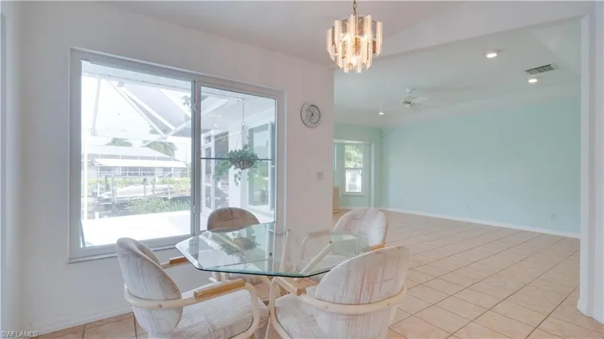 3902 Se 13th Ave, Cape Coral, Florida 33904