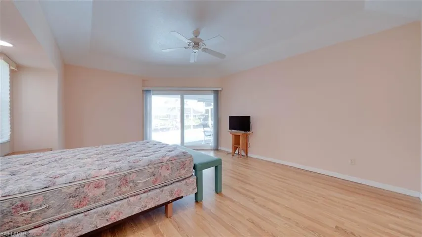 3902 Se 13th Ave, Cape Coral, Florida 33904