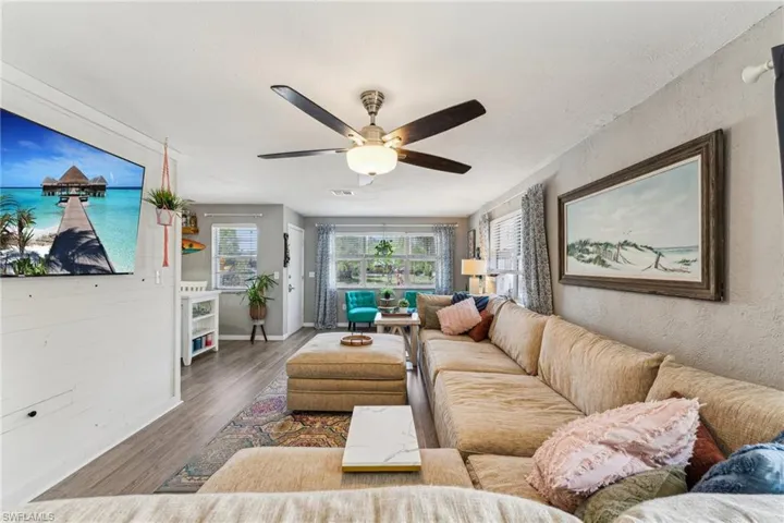 1684  South  DR, Fort Myers, FL 33907