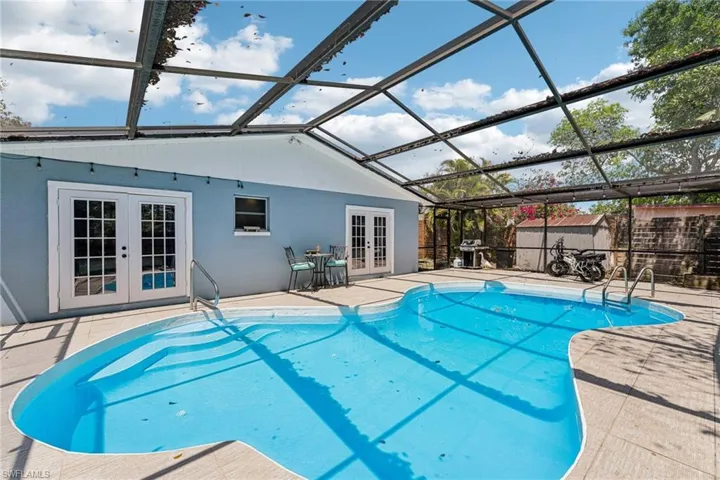 1684  South  DR, Fort Myers, FL 33907