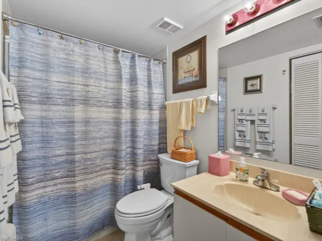 5792 Deauville Cir A207, Naples, Florida 34112