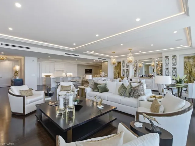 Living Room, Dining Room, Bar & Kitchen Areas