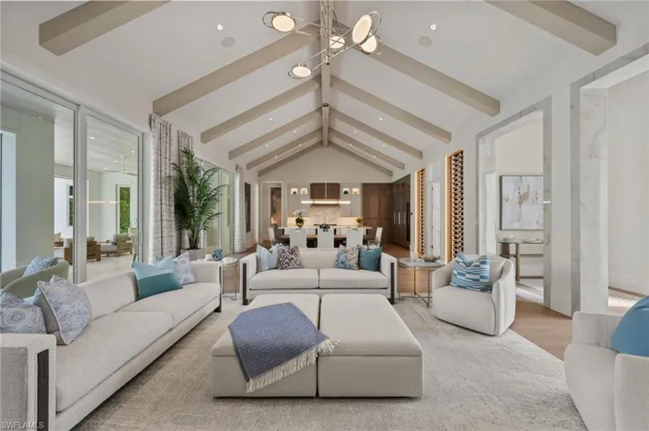 710 Willowhead Dr, Naples, Florida 34103