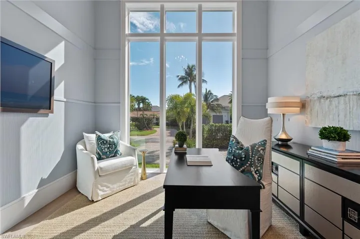 710 Willowhead Dr, Naples, Florida 34103