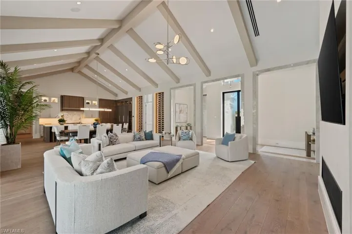 710 Willowhead Dr, Naples, Florida 34103