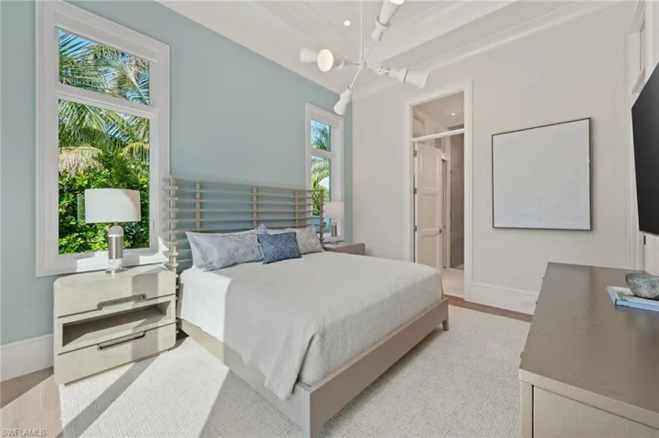 710 Willowhead Dr, Naples, Florida 34103