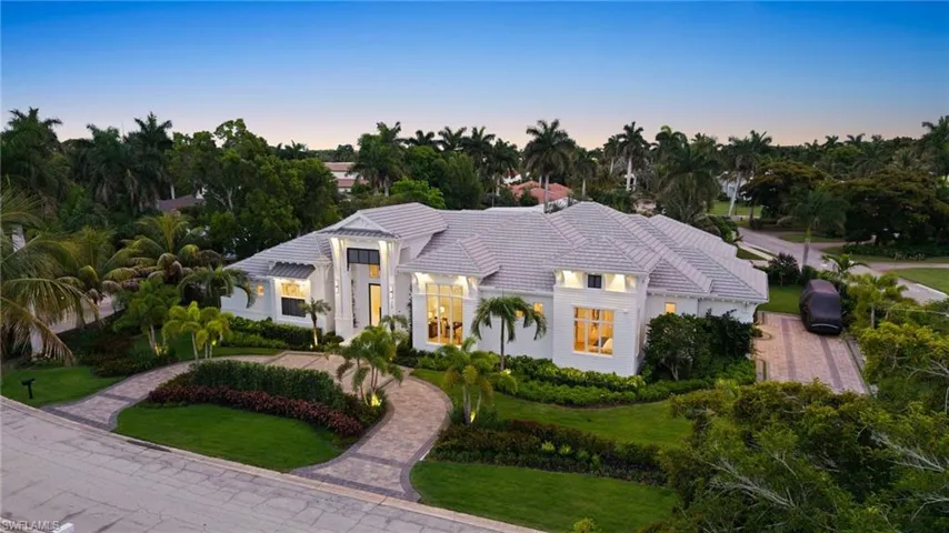 710 Willowhead Dr, Naples, Florida 34103
