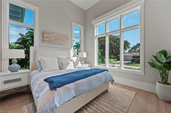710 Willowhead Dr, Naples, Florida 34103