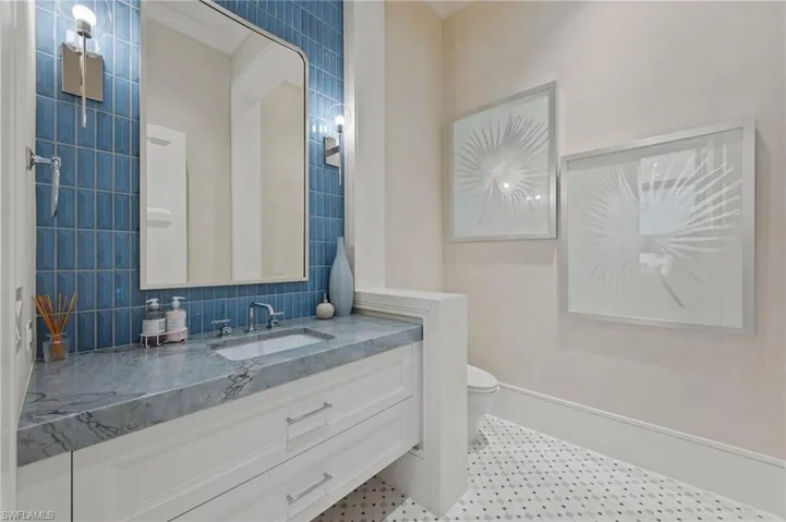 710 Willowhead Dr, Naples, Florida 34103