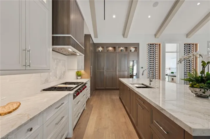 710 Willowhead Dr, Naples, Florida 34103