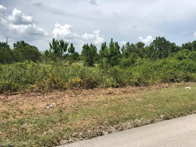 2506  53rd W ST, Lehigh Acres, FL 33971