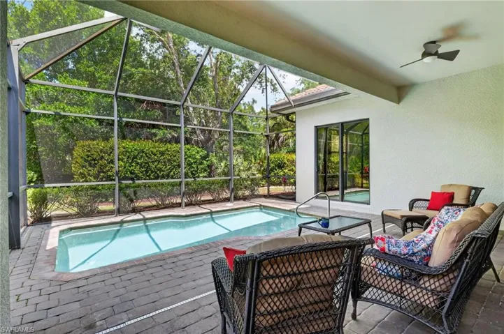 Covered Lanai w/view of Nature Preserve