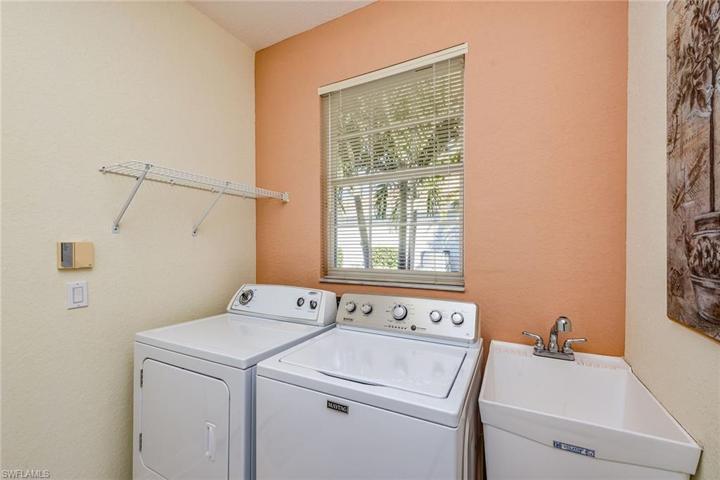 8530 Pepper Tree WAY, NAPLES FL 34114