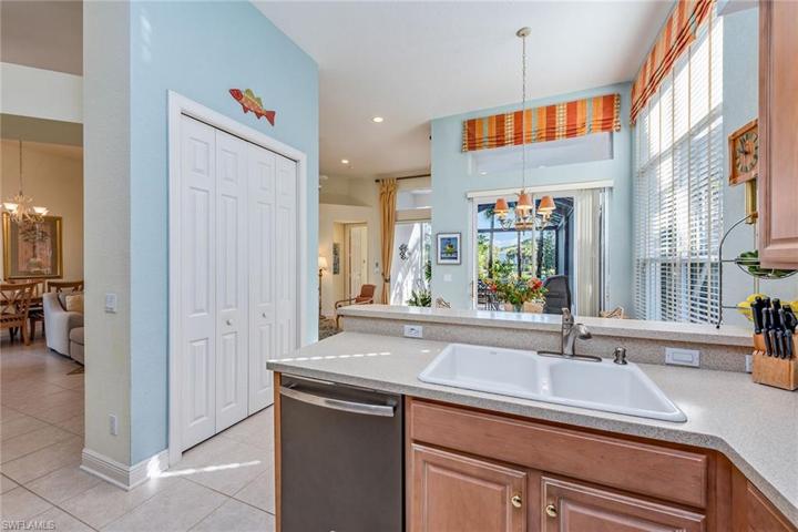 8530 Pepper Tree WAY, NAPLES FL 34114