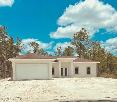 3945  62nd NE AVE, Naples, FL 34120