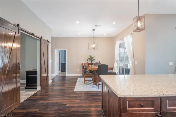 Kitchen/Dining