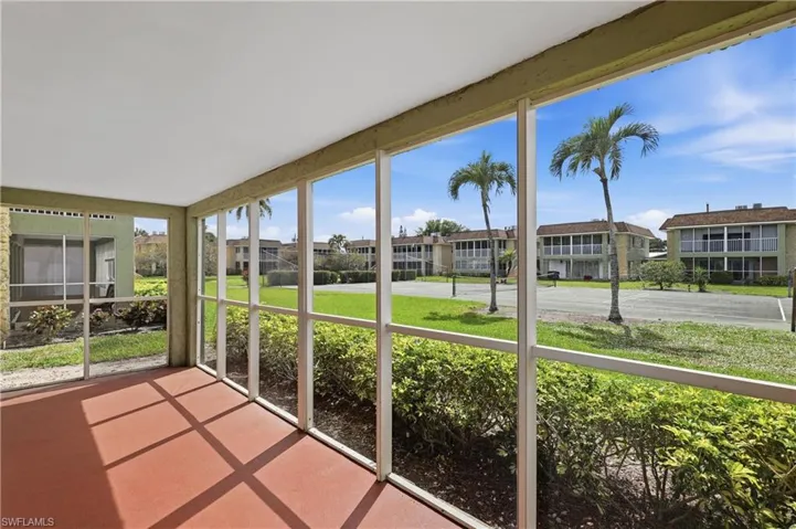 1400 Pompei Ln 53, Naples, Florida 34103