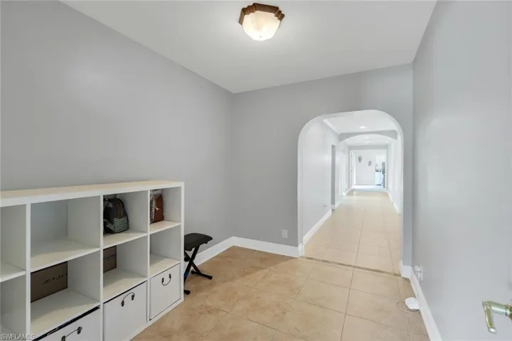 8327 Riviera Ave, Fort Myers, Florida 33919